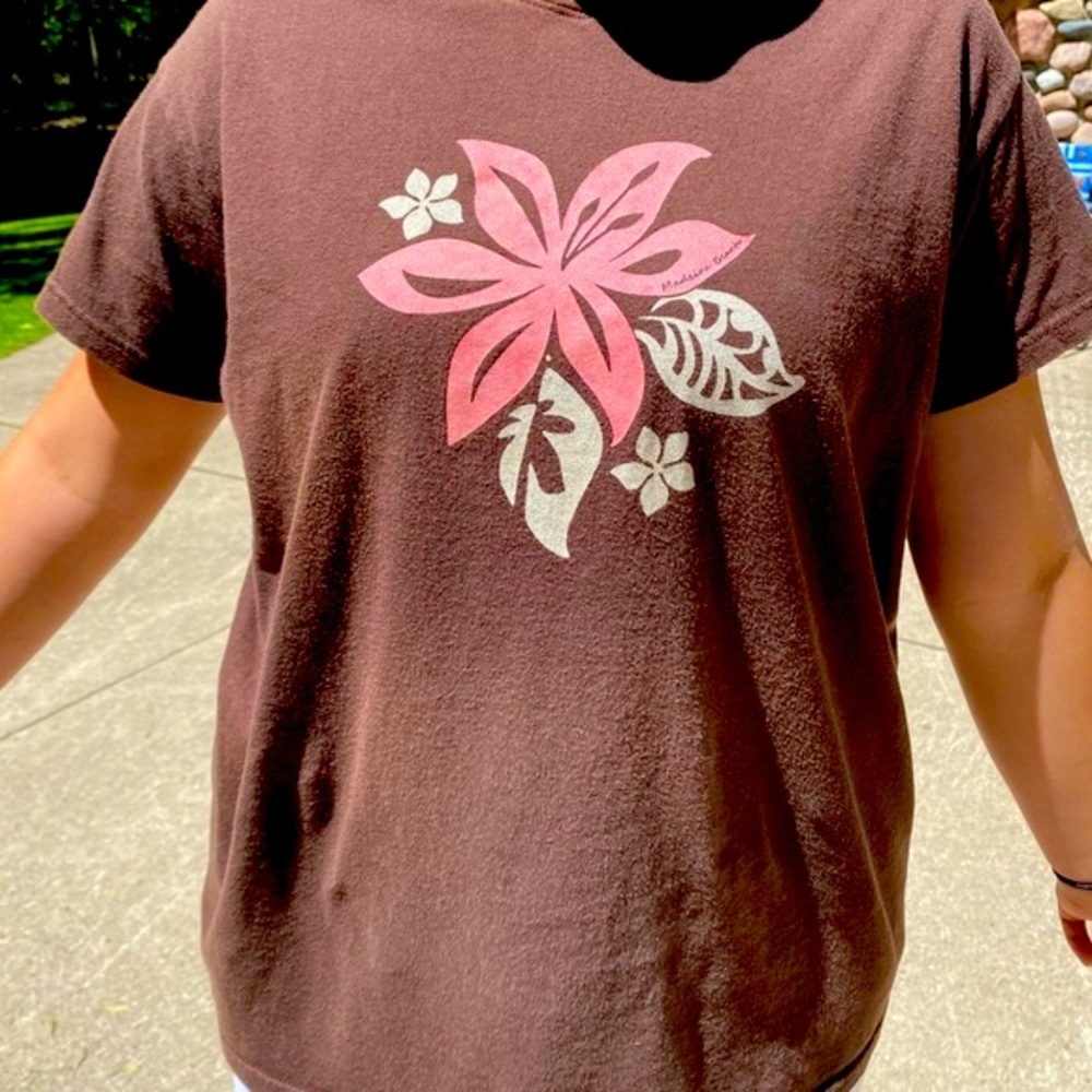 Changing Color Madeira Beach Tee Shirt Brown with Flower